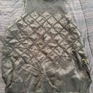 L'AGENCE Sleeveless Blouse